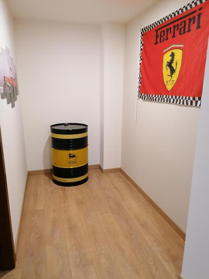 Hotel Ferrari Formula 1 Orio al Serio Exterior foto